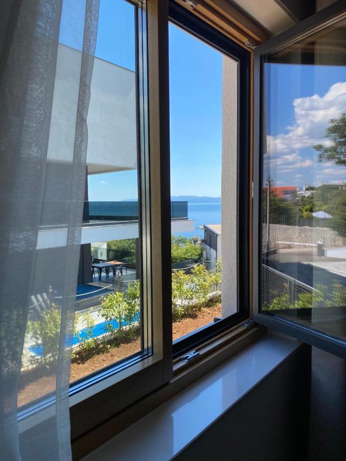 Sea View Deluxe Apartment Rijeka Eksteriør bilde